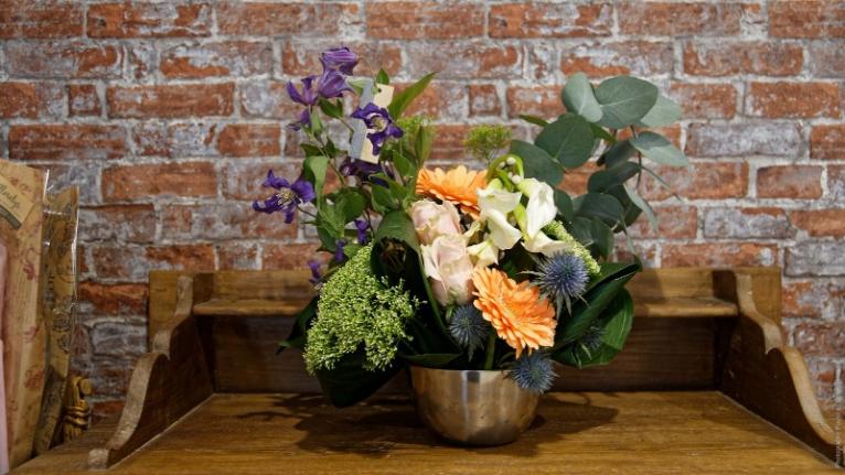 fleuriste composition florale