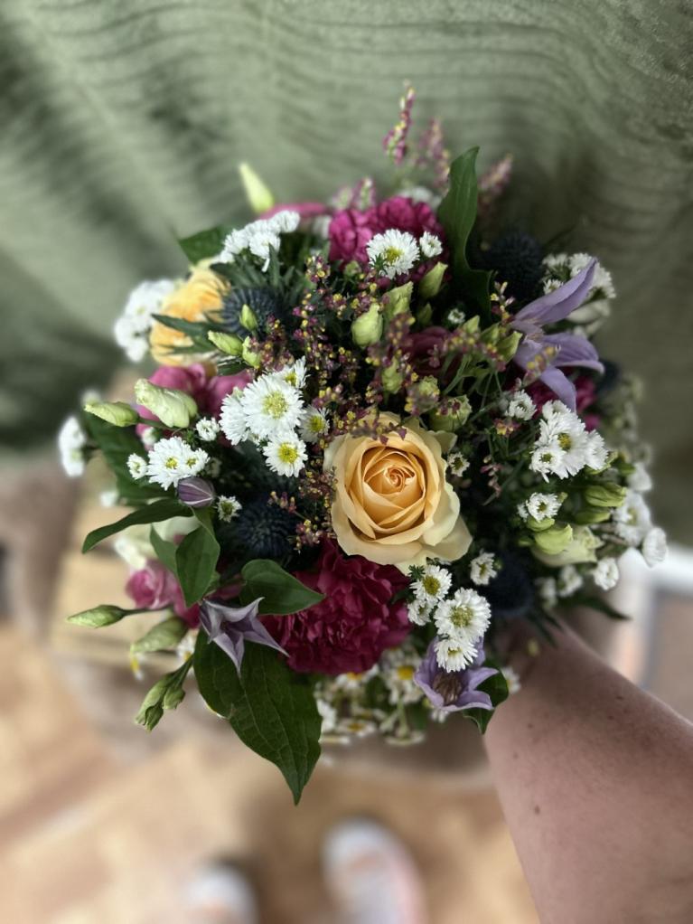 offrir des fleurs pour un anniversaire